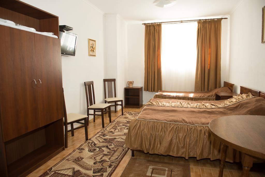 Hotel Acorn Irpin Cameră foto